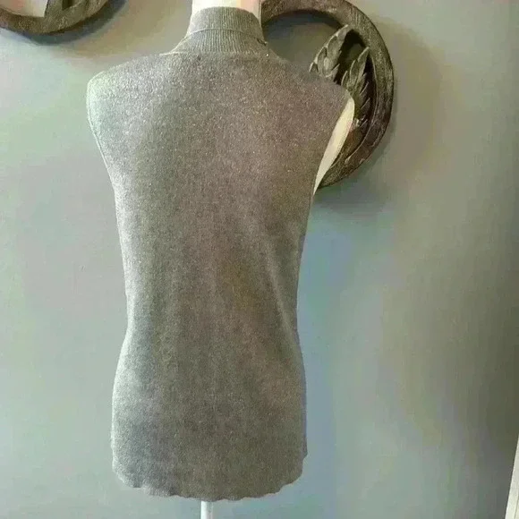 - Chico's silver mock turtleneck sleeveless sweater size 2 - Picture 5 of 6